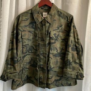 NWT GAP Camouflage Cargo Jacket